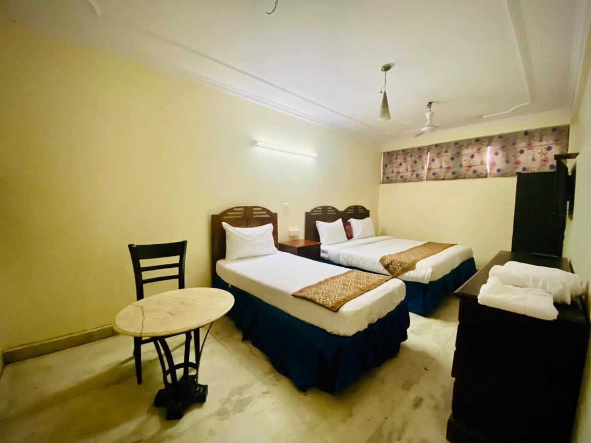 Guest house Jpm White House